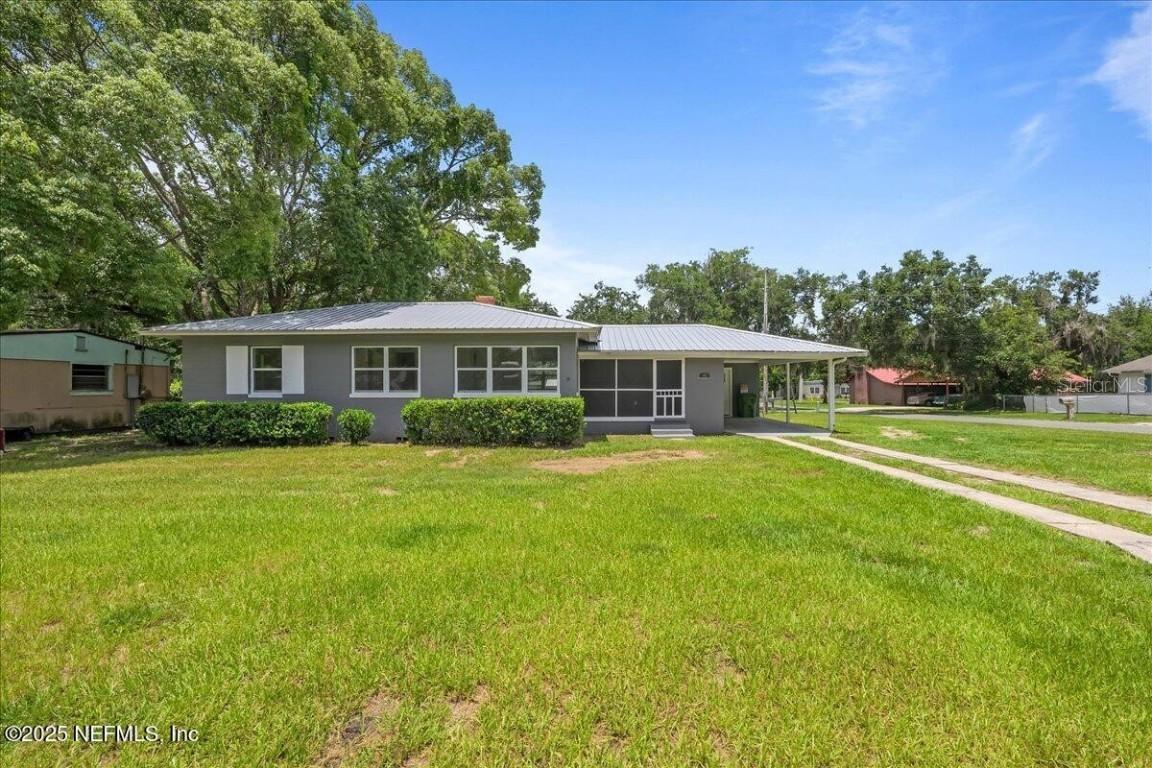 102 Fernwood St., Palatka, FL 32177