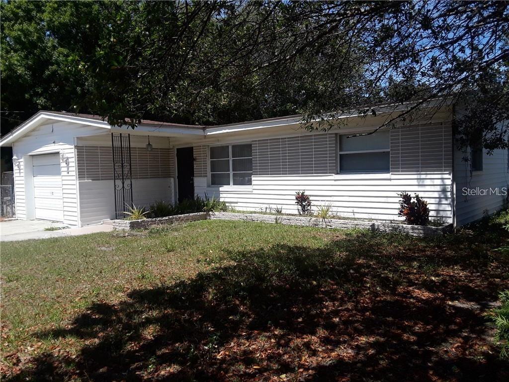 5437 Jaguar Ln., Holiday, FL 34690