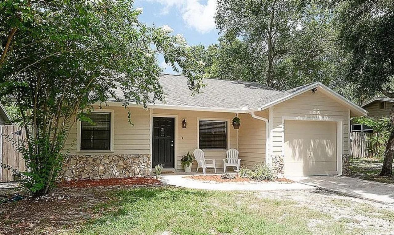 414 S Candler Ave., Orlando, FL 32835