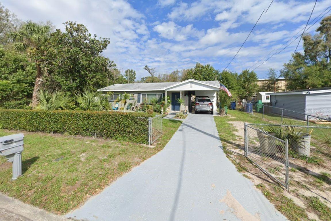 2902 E Crawford St., Tampa, FL 33610