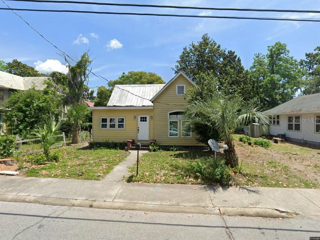 219 SE Hernando Ave., Lake City, FL 32025