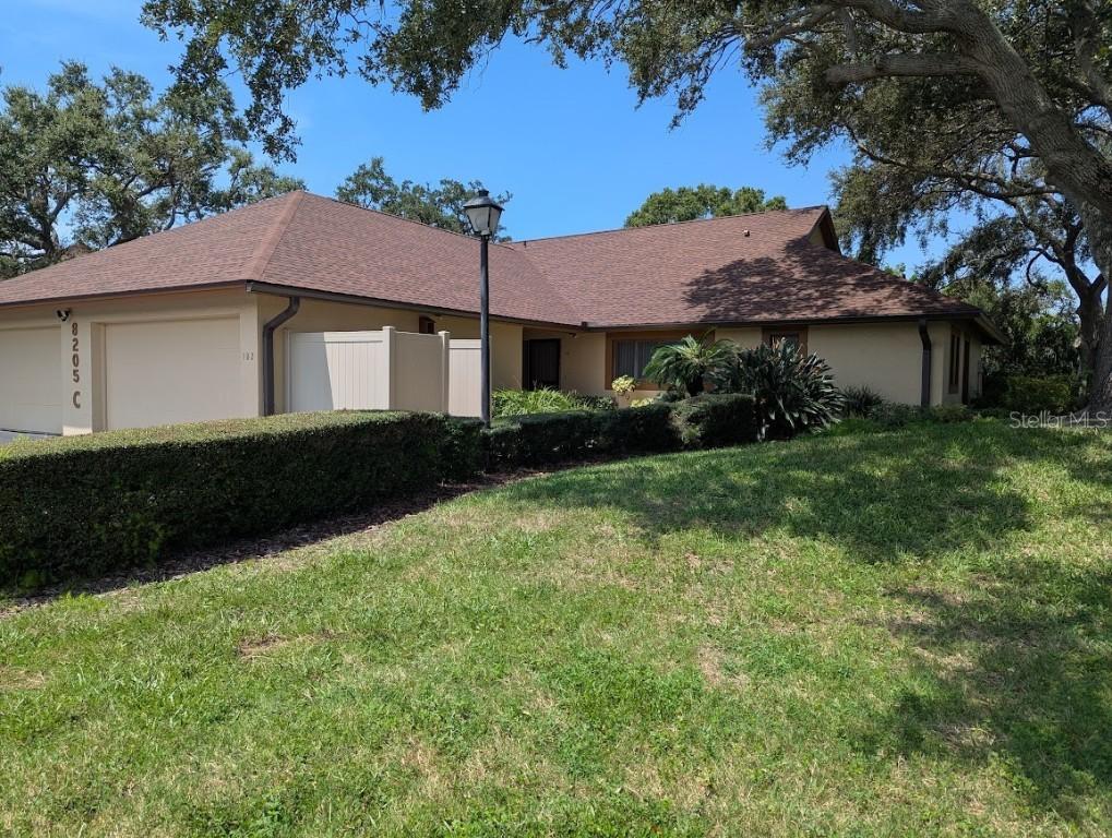 8205 Bardmoor Pl. #102C, Seminole, FL 33777