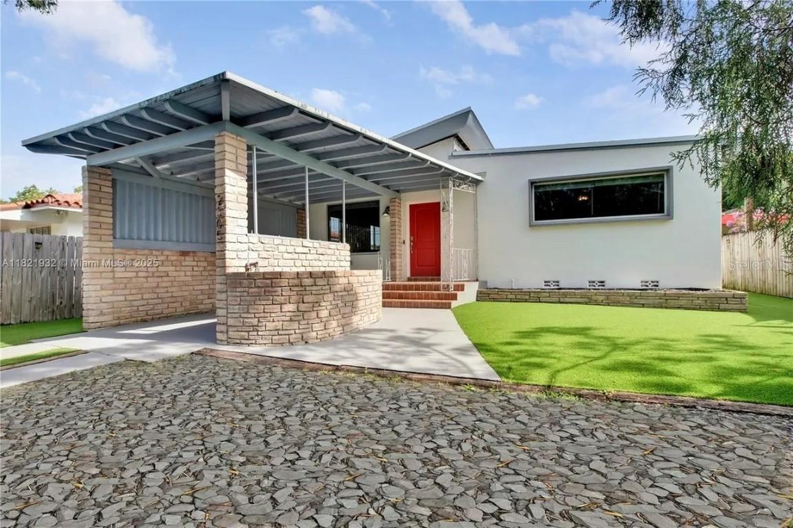 2305 SW 19th Ter., Miami, FL 33145