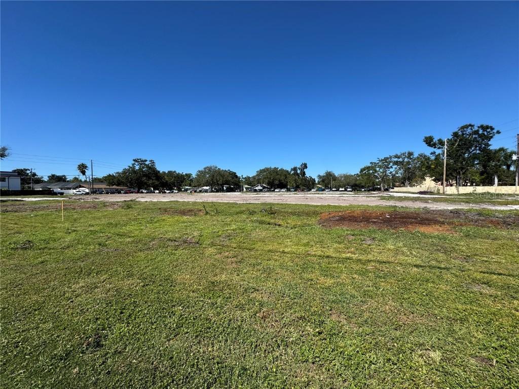 460 46th Ave., St Petersburg, FL 33703