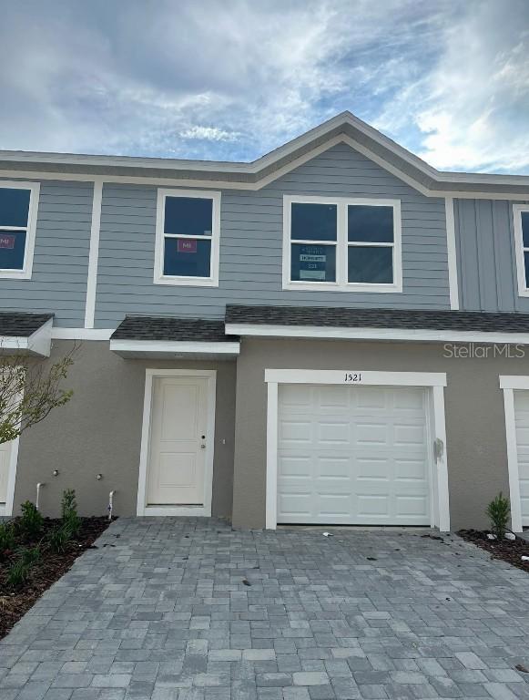 1521 Fan Palm Dr., Davenport, FL 33897