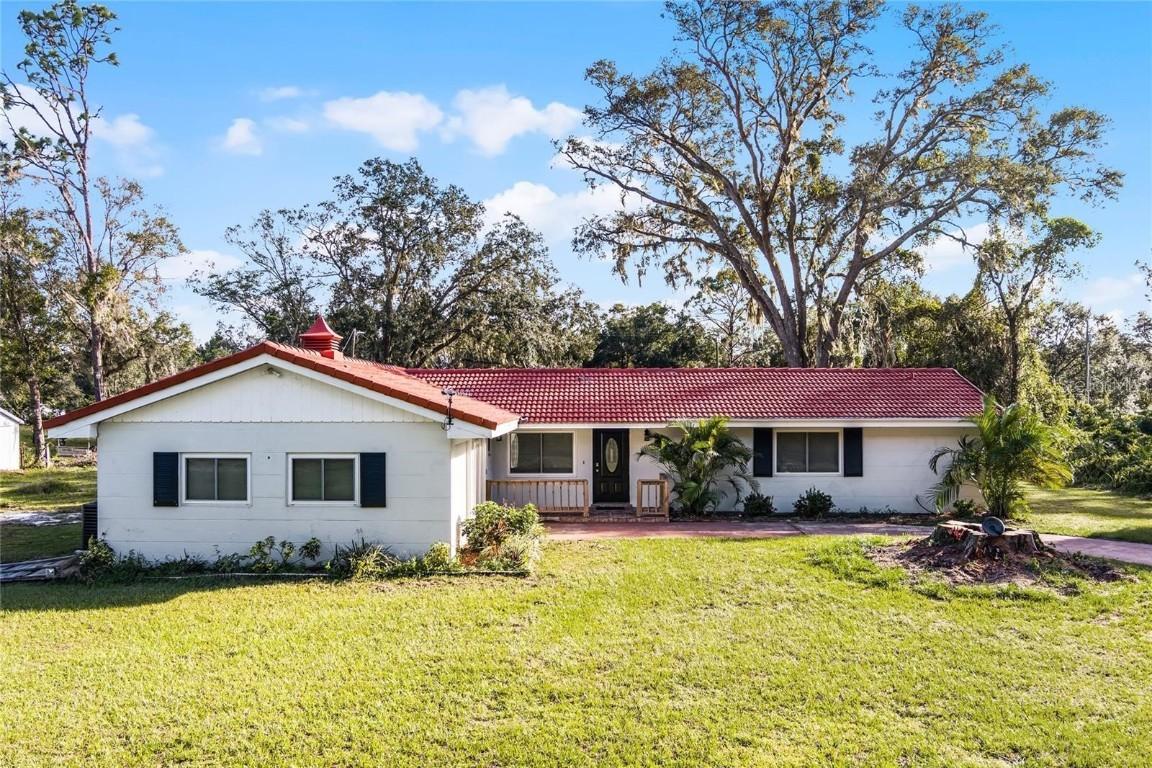 4121 El Dorado Dr., Indian Lake Estates, FL 33855