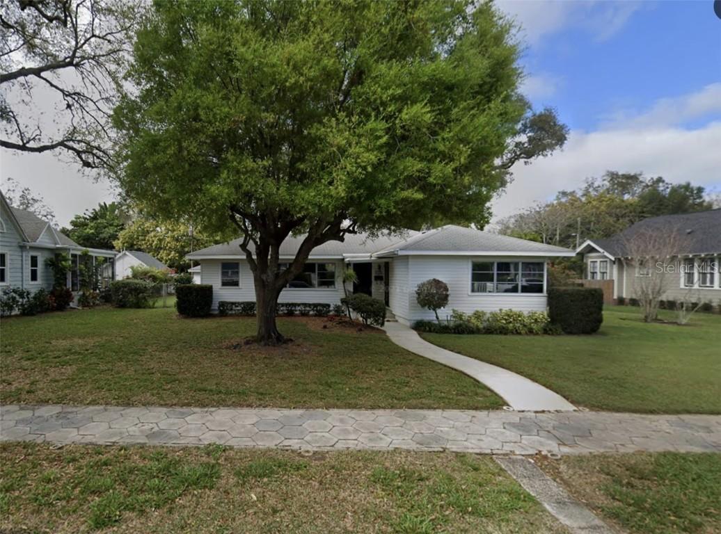135 15th Ave., St Petersburg, FL 33704