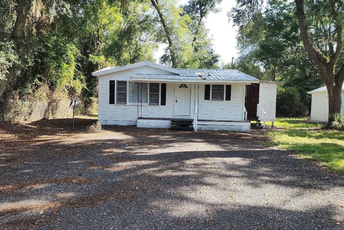 689 SE Dade St., Lake City, FL 32025