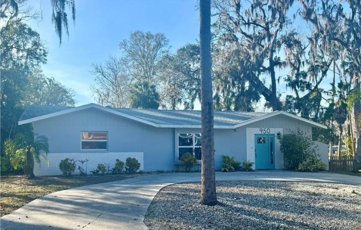 950 N Gardenview Ter., Crystal River, FL 34429