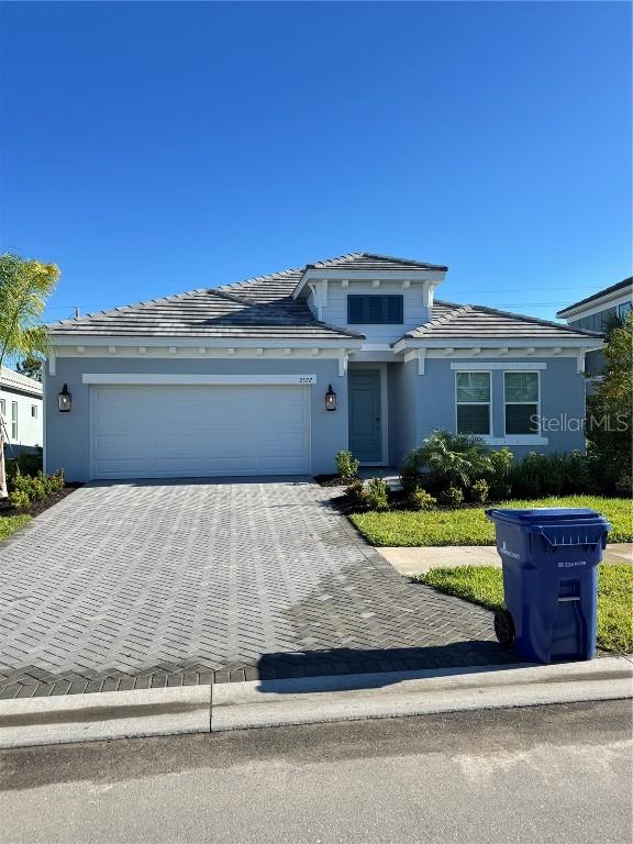 2572 Star Apple Way, Sarasota, FL 34240