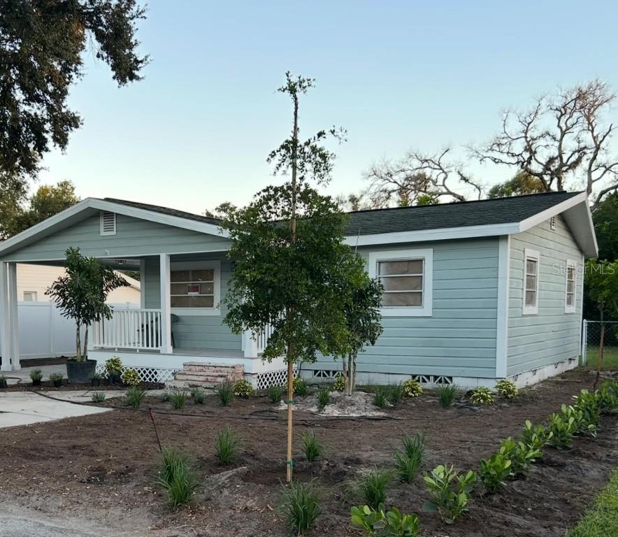 1704 54th Ave., Bradenton, FL 34203