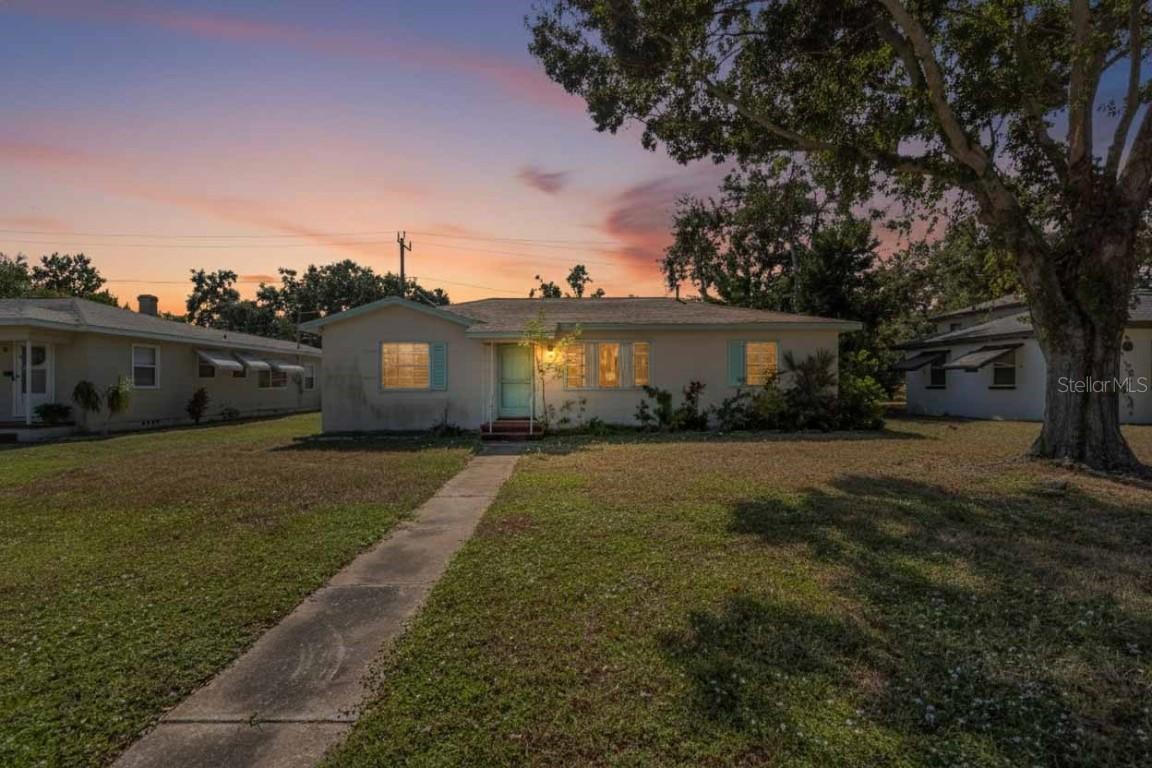 6946 5th Ave., St Petersburg, FL 33710