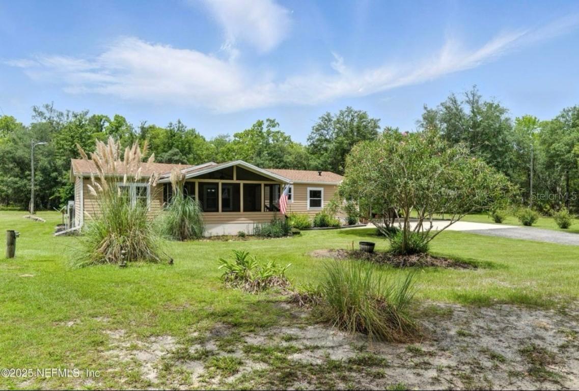 [Address Hidden by Seller], Interlachen, FL 32148