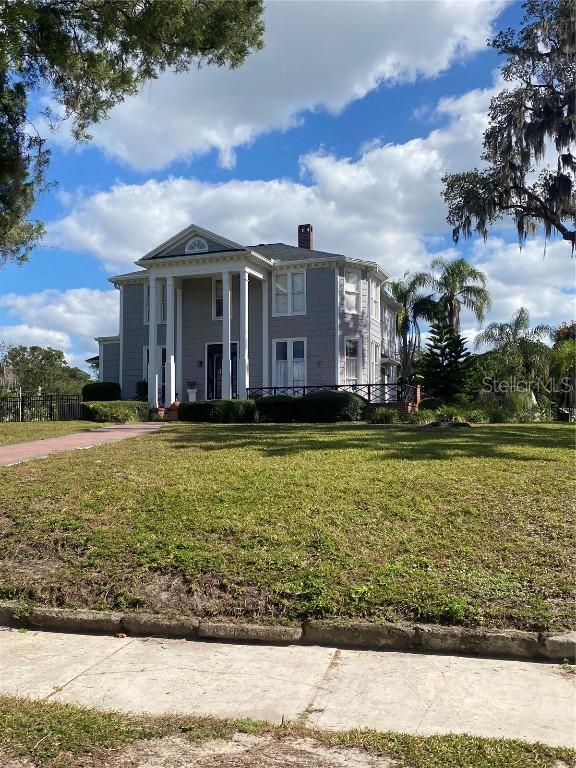 743 N Tuxedo Ave., Deland, FL 32724