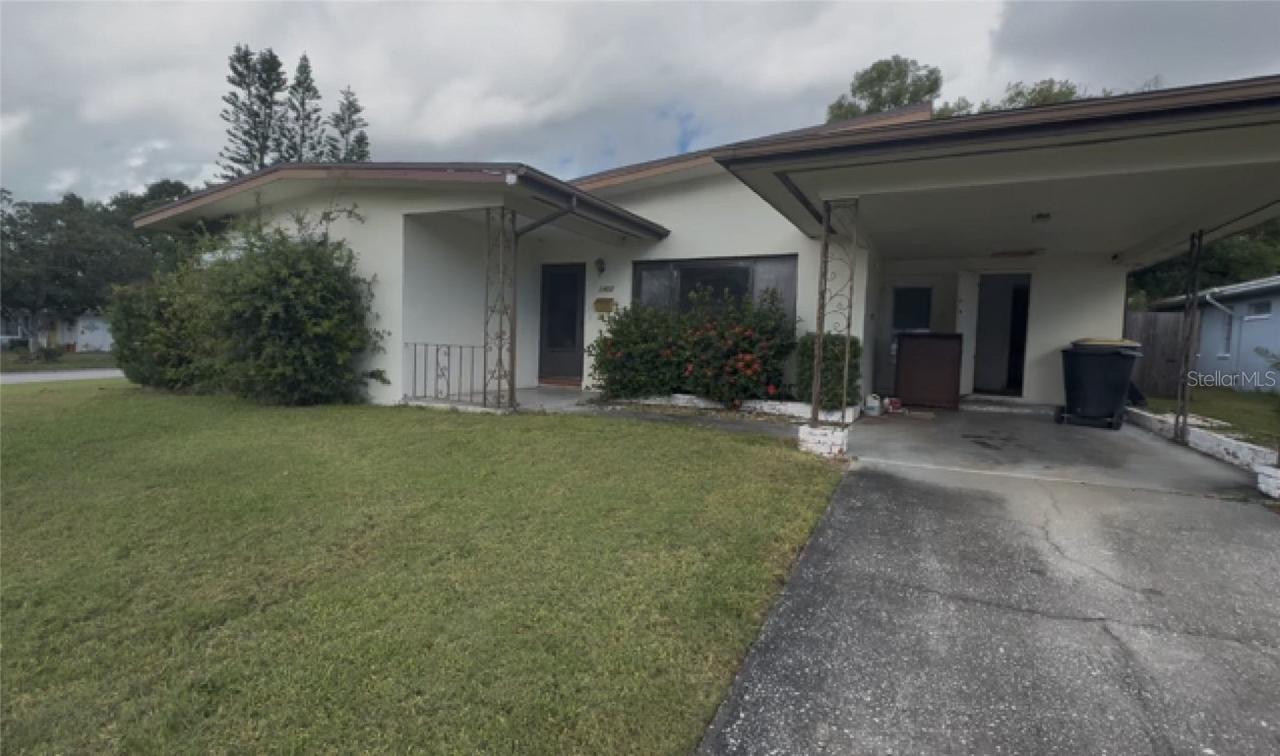 1400 Lotus Path, Clearwater, FL 33756