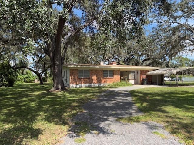 1210 Lakeside Dr., Brandon, FL 33510