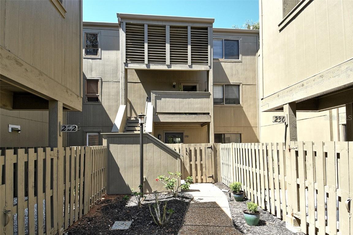 226 Woodland Dr., Osprey, FL 34229