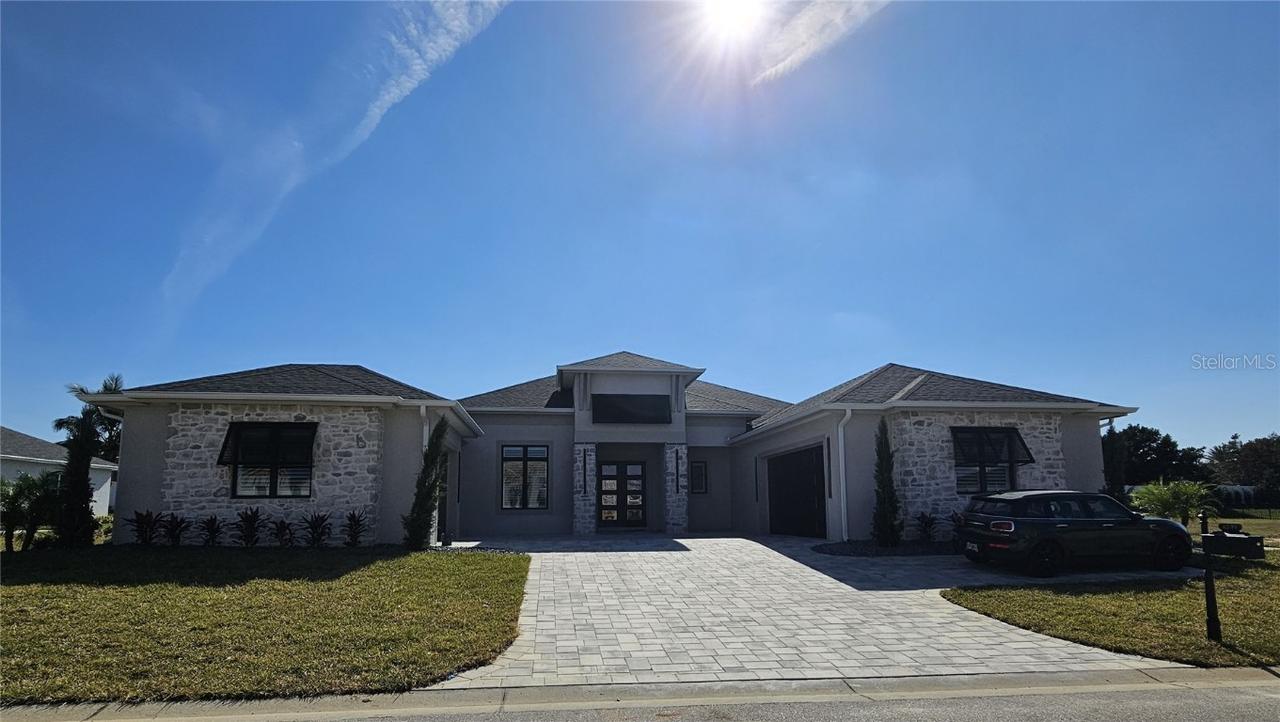 4599 Emerald Palms Dr., Winter Haven, FL 33884