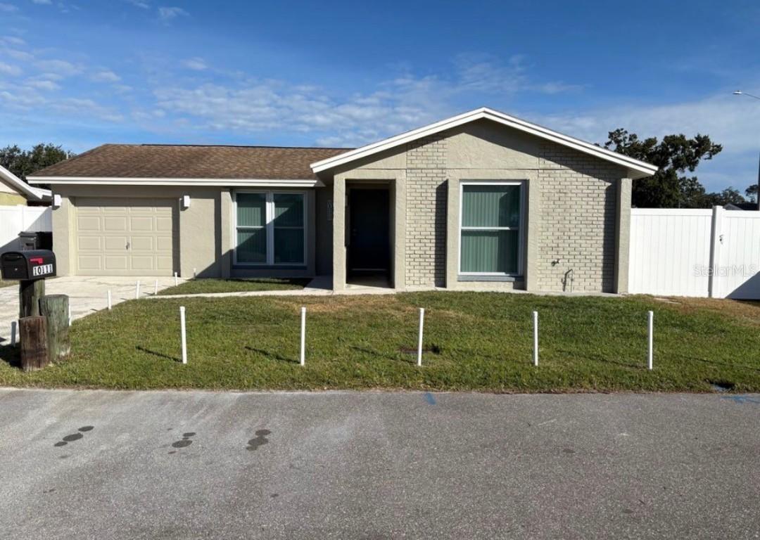 10111 Enchanted Oaks Ct., Tampa, FL 33615