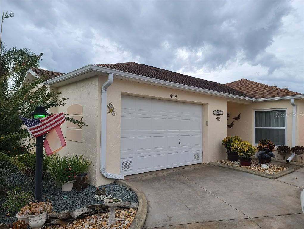 404 Calzada Ct., The Villages, FL 32159
