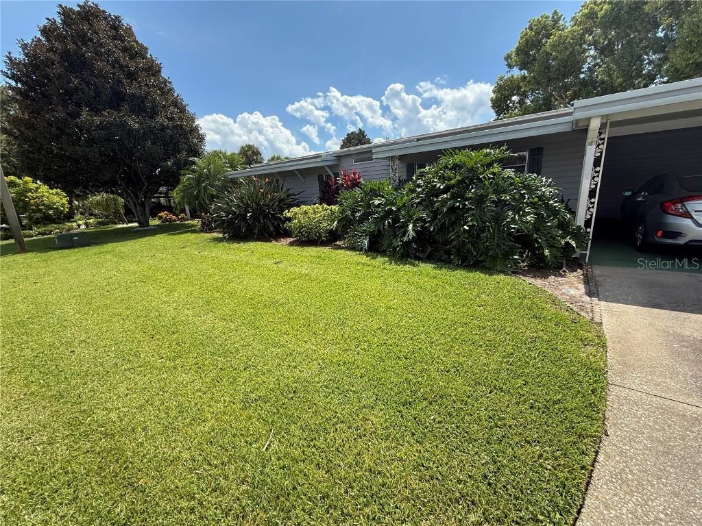 2319 Vindale Rd., Tavares, FL 32778