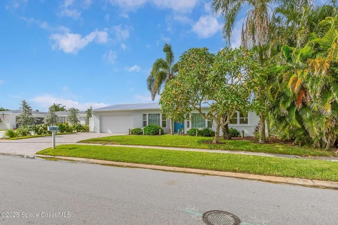 449 Penguin Dr., Satellite Beach, FL 32937
