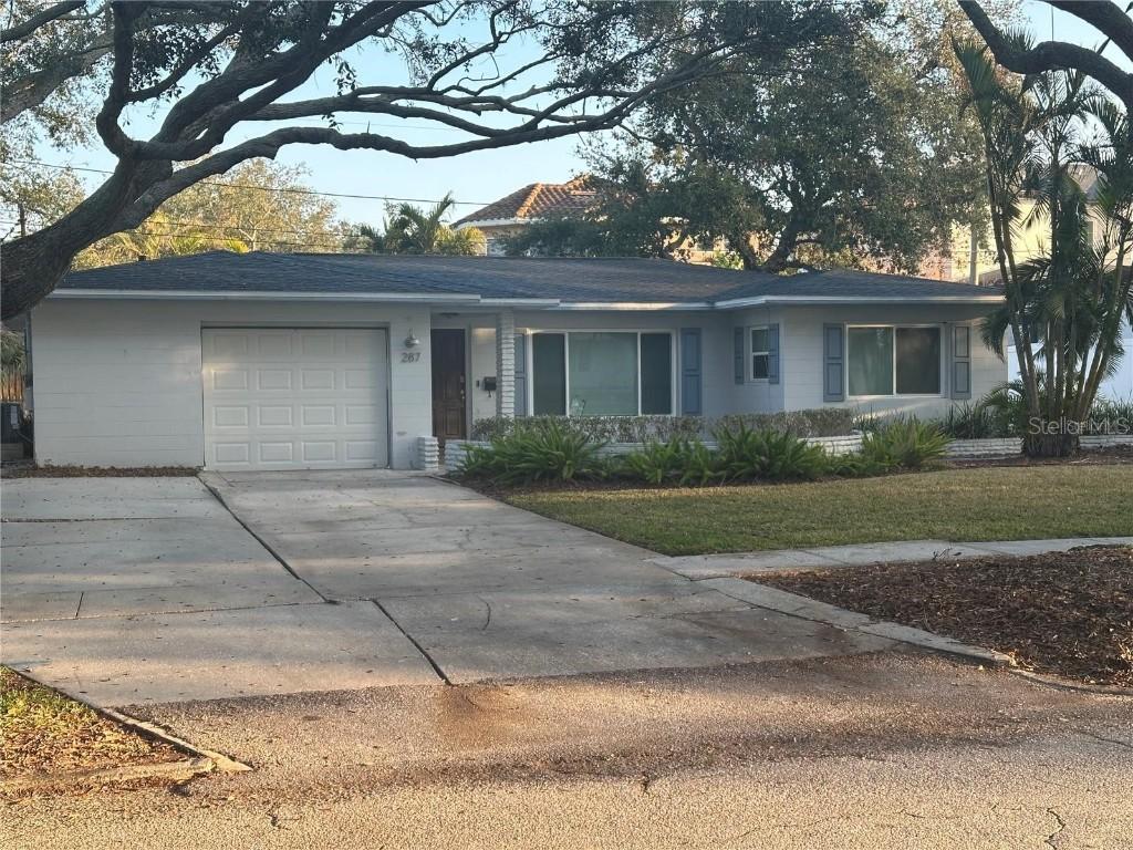 287 Belleair Dr., St Petersburg, FL 33704