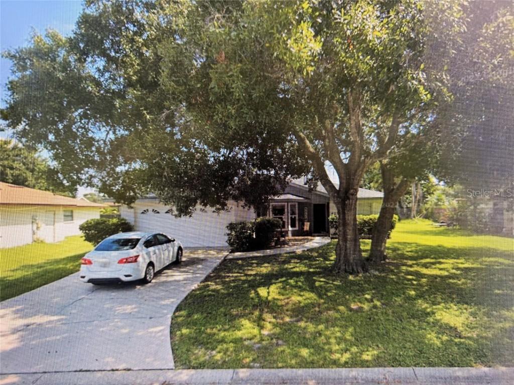 4250 Palau Dr., Sarasota, FL 34241