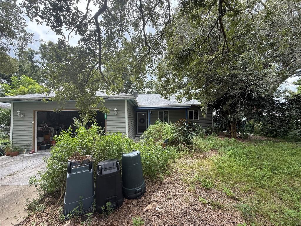 754 Locklear Ave., Sarasota, FL 34237