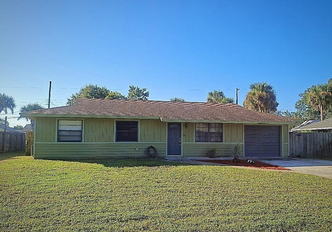 1015 Hibiscus St., Cocoa, FL 32927
