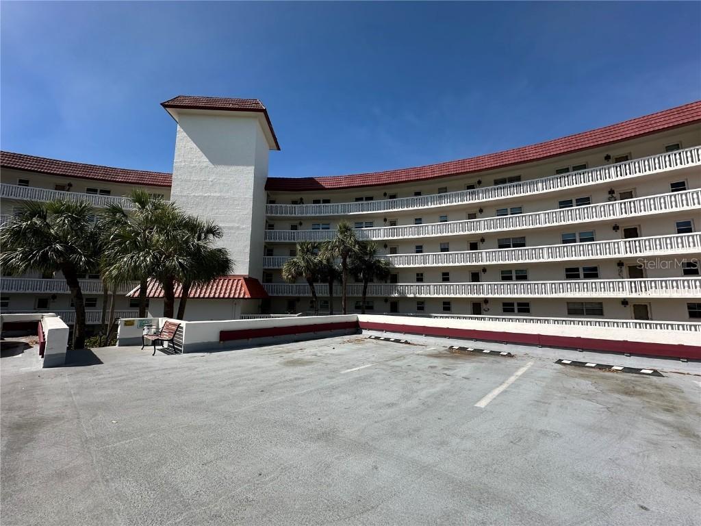 601 N Mcdonald St. #406, Mount Dora, FL 32757