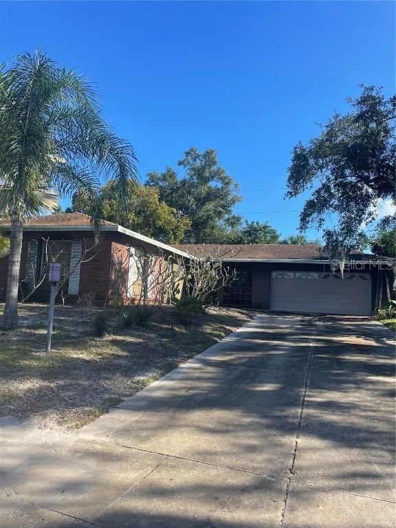 3925 De Kalb Dr., Orlando, FL 32839