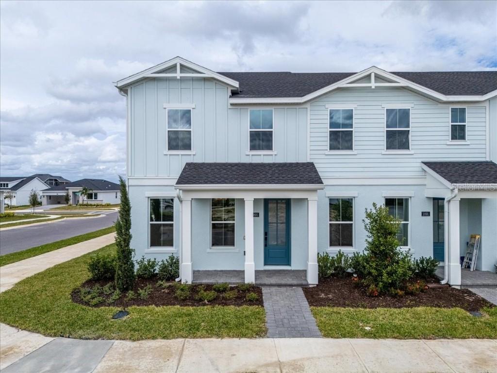 1895 Pinecliff Dr., Apopka, FL 32703