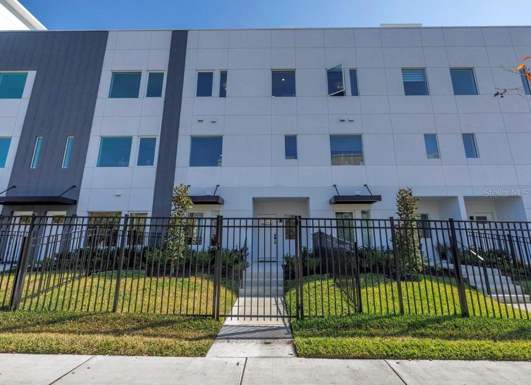 564 Dr Martin Luther King Jr St., St Petersburg, FL 33701