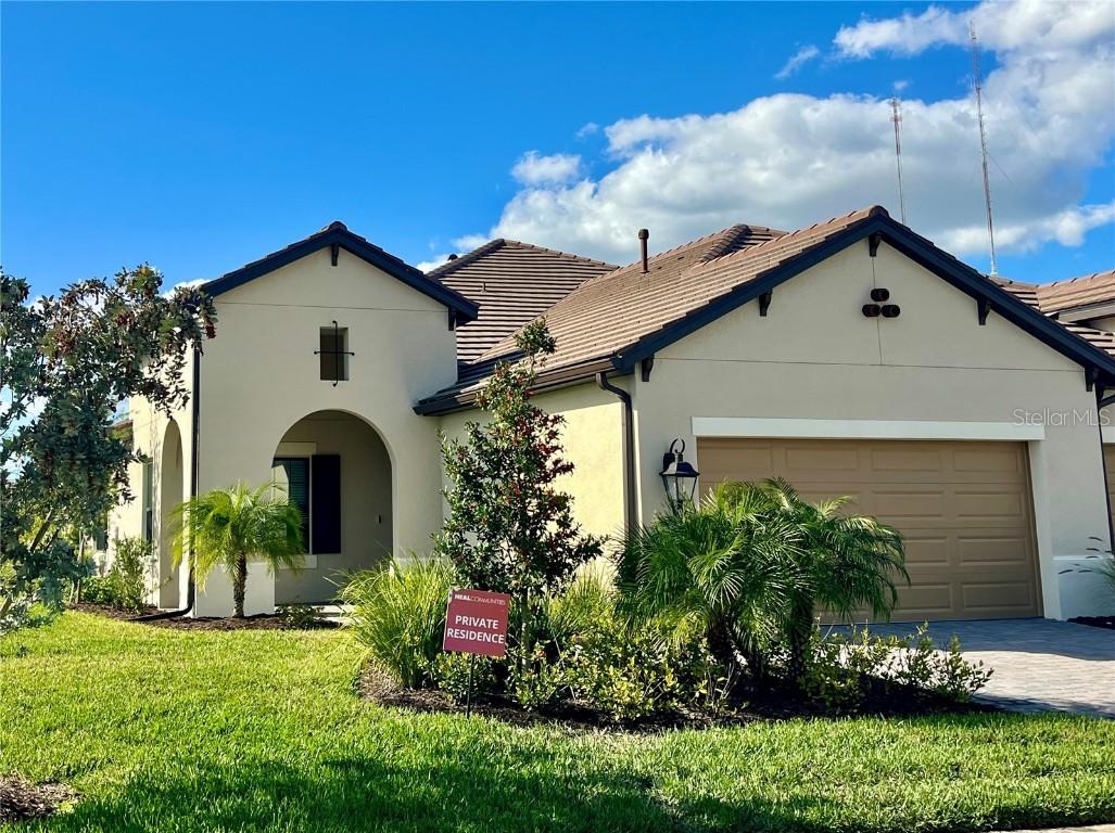 125 Corserra Dr., Nokomis, FL 34275