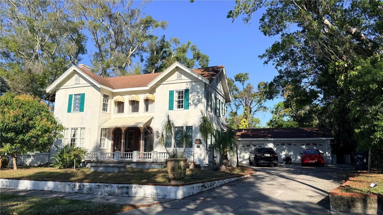 227 Delmar Ave., Sarasota, FL 34243