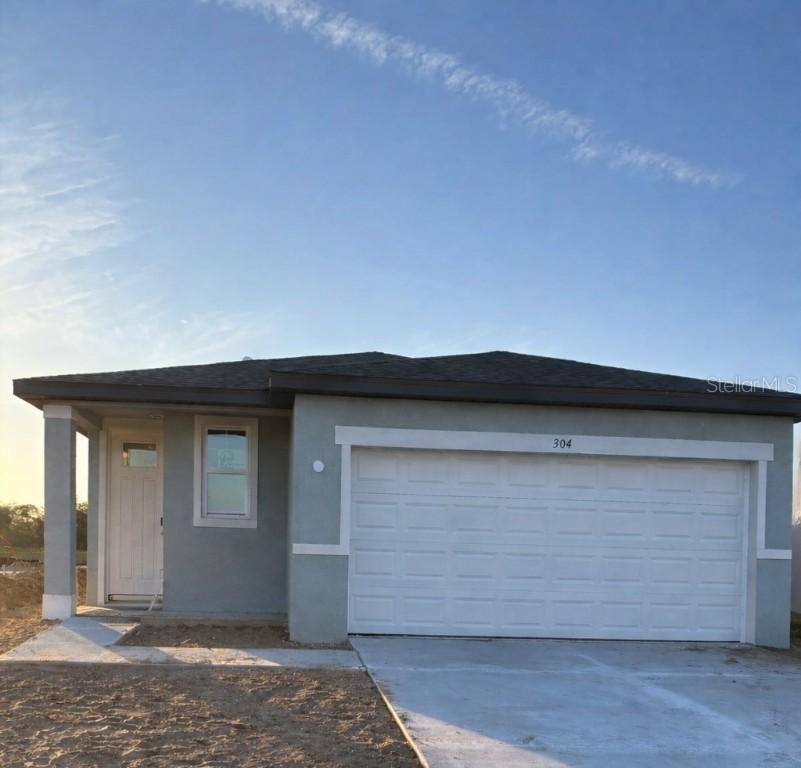 304 Lazy Shore Dr., Nokomis, FL 34275