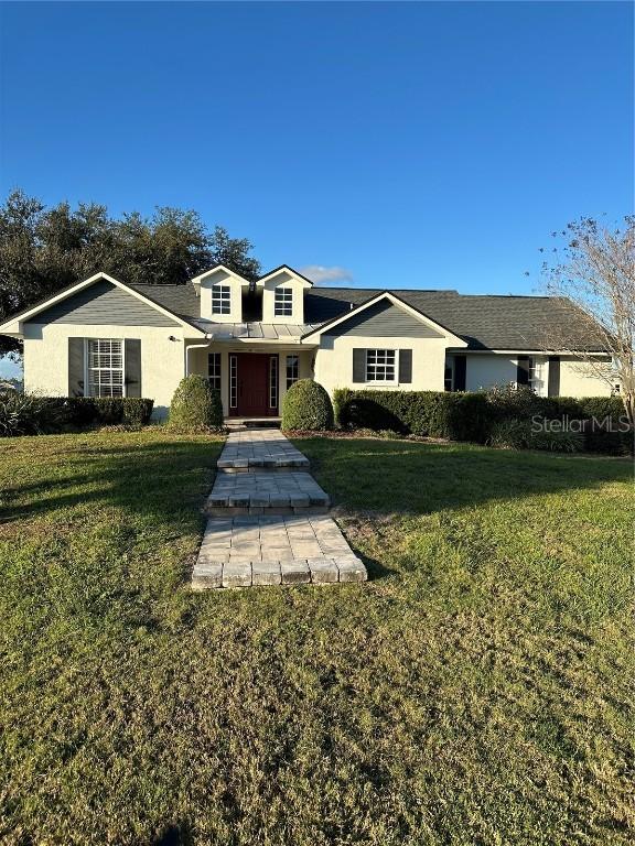 812 Jameson Rd., Lithia, FL 33547