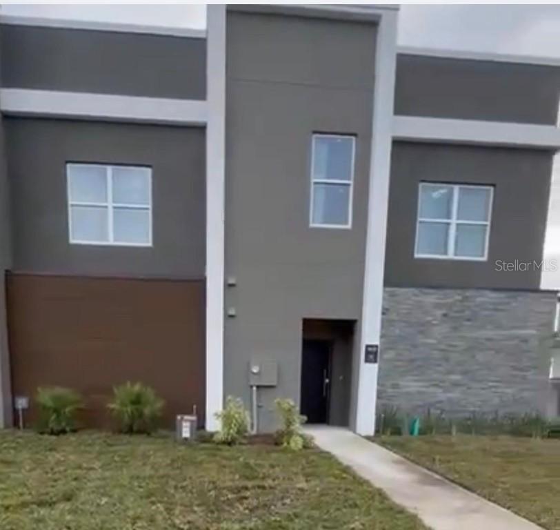 9090 Hayman Ln., Kissimmee, FL 34747