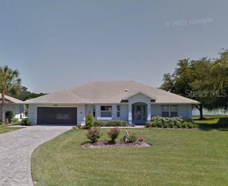 21816 Tartan St., Leesburg, FL 34748