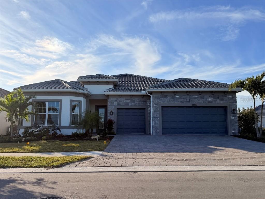 10333 Blue Runner Dr., Englewood, FL 34223