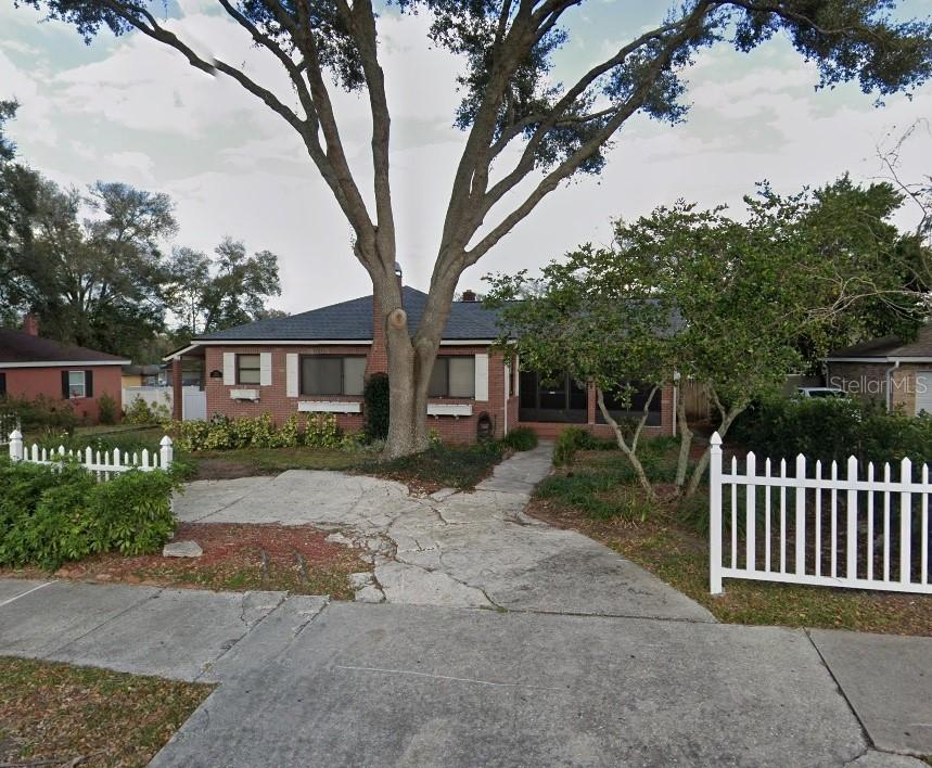 2710 Cleveland Heights Blvd., Lakeland, FL 33803