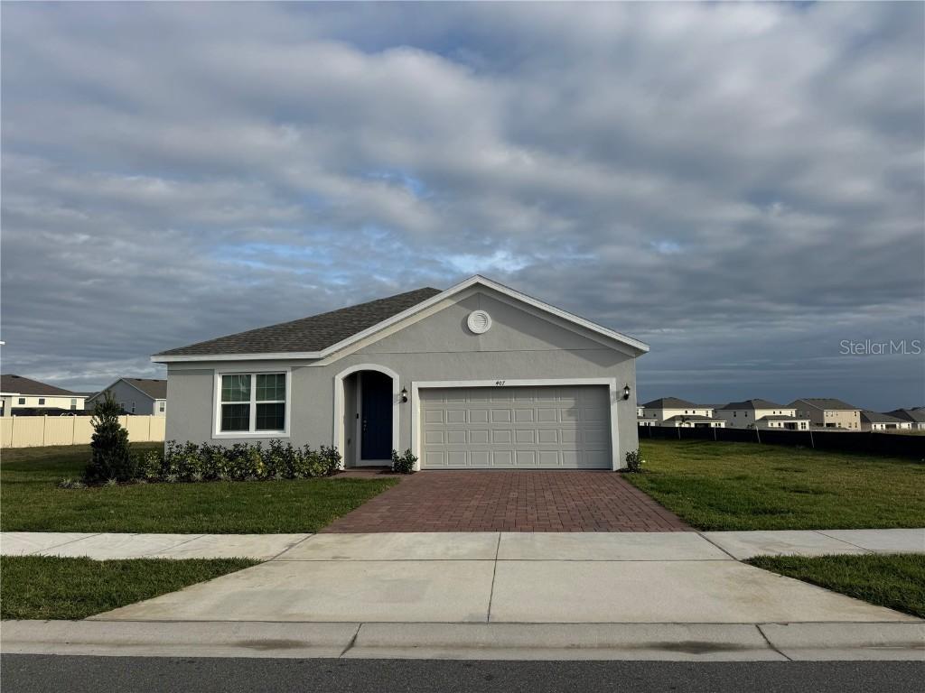 407 Lemongrass Rd., Minneola, FL 34715