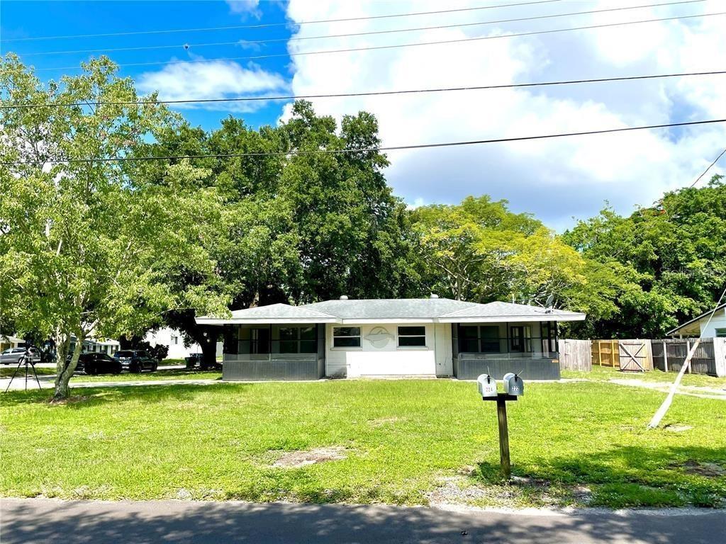 222 22nd St., Bradenton, FL 34208