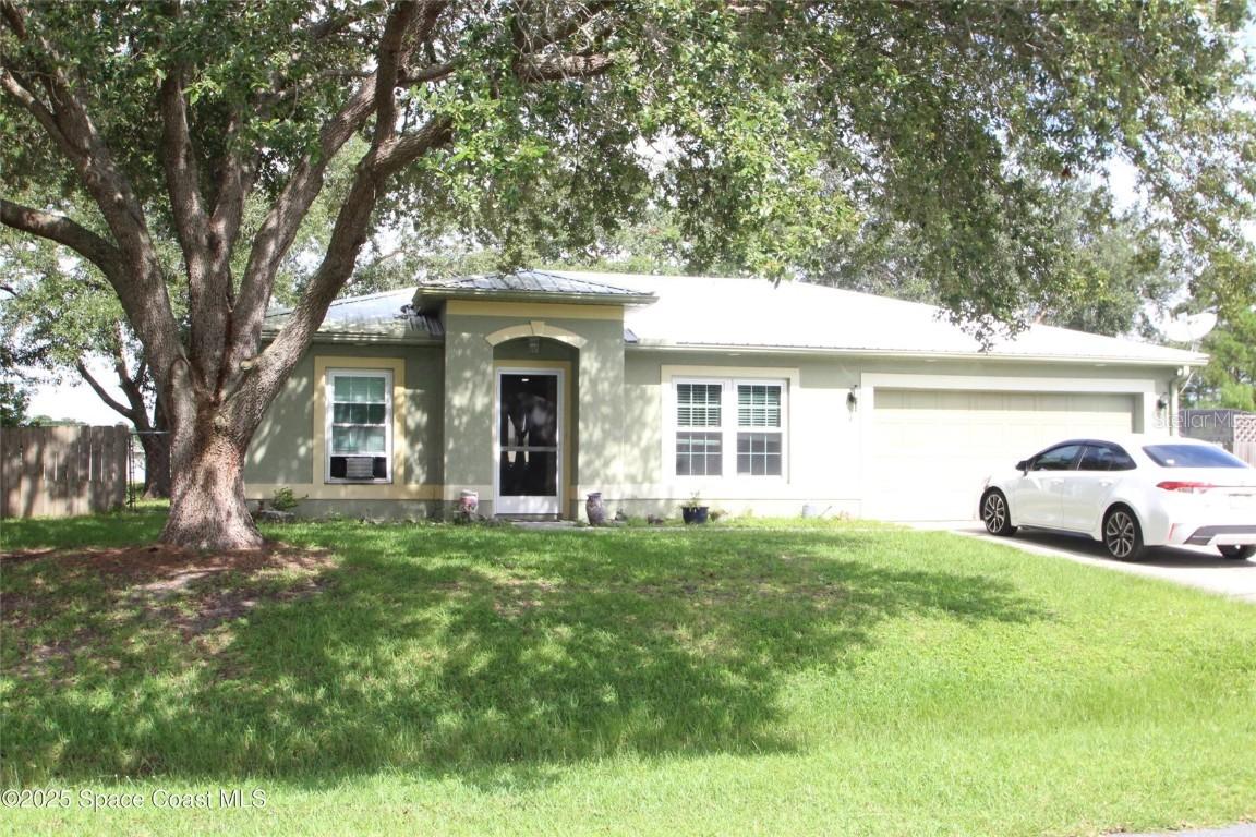 1199 Venus St., Palm Bay, FL 32909