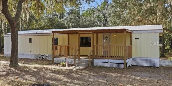 1830 S Whitehurst Ave., Homosassa, FL 34448