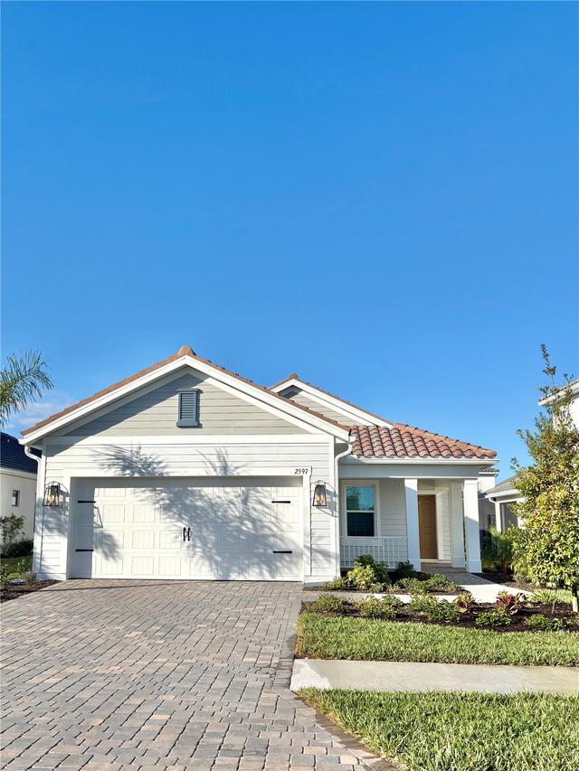 2597 Dasheen Pl., Sarasota, FL 34240