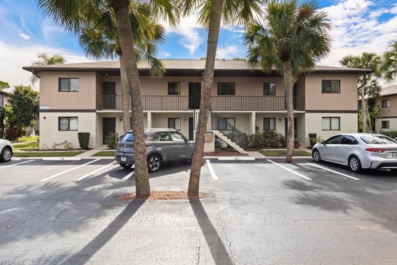 1231 Barrett Rd. #1005, North Fort Myers, FL 33903
