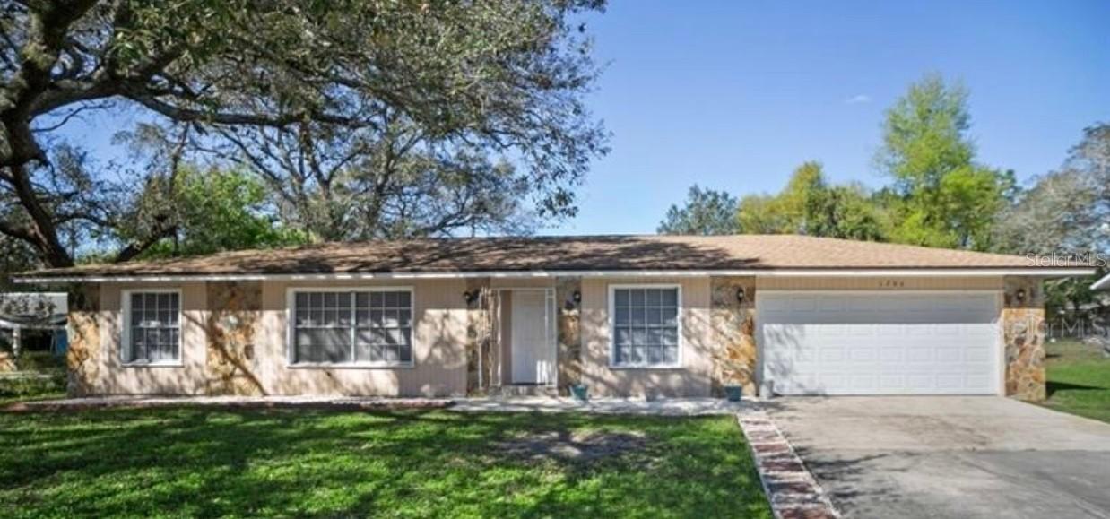 1206 N Nowell St., Orlando, FL 32808