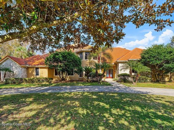 New Homes with In-ground Swimming Pools in Longwood: February 22nd to February 28th